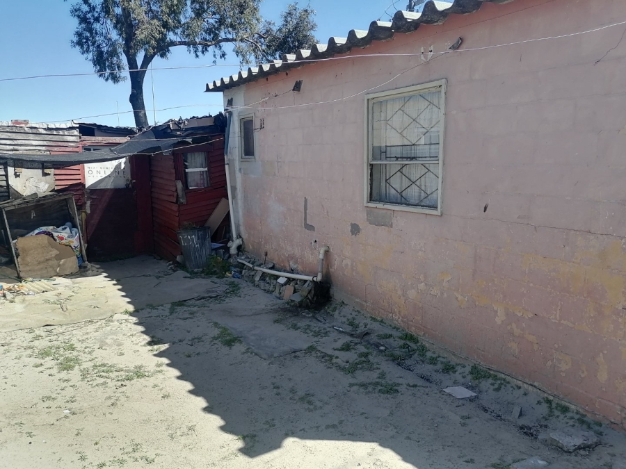 1 Bedroom Property for Sale in Wesbank Western Cape